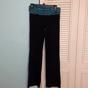 PINK blue cheetah flared yogas